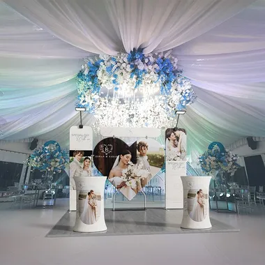 Portfolio booth 8